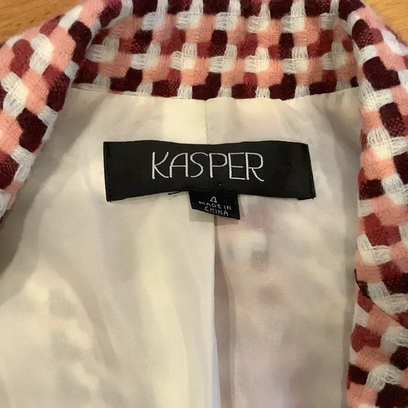 Kasper Long Pink and Cream Patterned Blazer Coat with Matching Skirt Size 4 - Picture 12 of 15